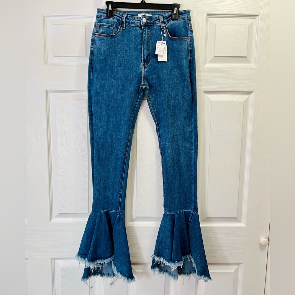 NWT Moda Luxe Flare Ruffle Raw Hem High Waisted Women's Jeans